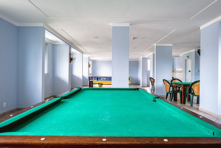 Frente e Vista Mar com Serviço de Praia