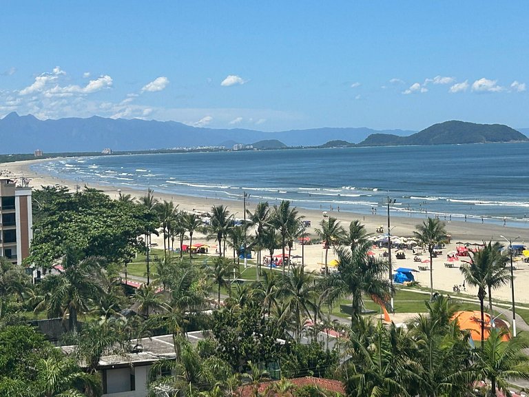 Vista mar, piscina climatizada y servicio de playa