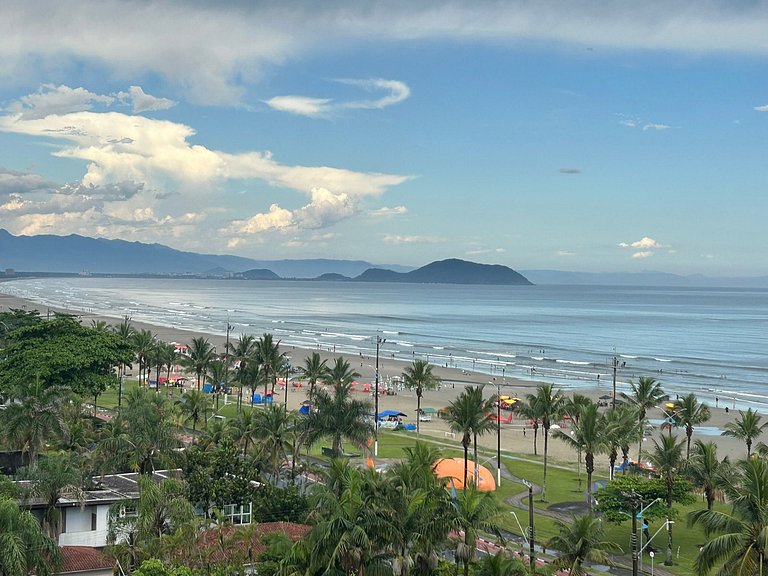 Vista mar, piscina aquecida e serviço de praia