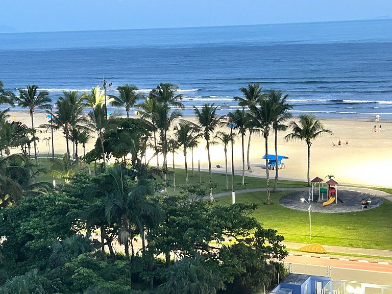 Vista mar, piscina aquecida e serviço de praia