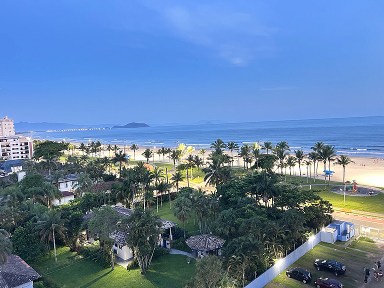 Sea view, heated pool, and beach service