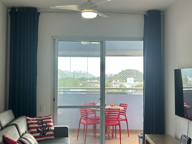 Beachfront, Seaview, Beach Service