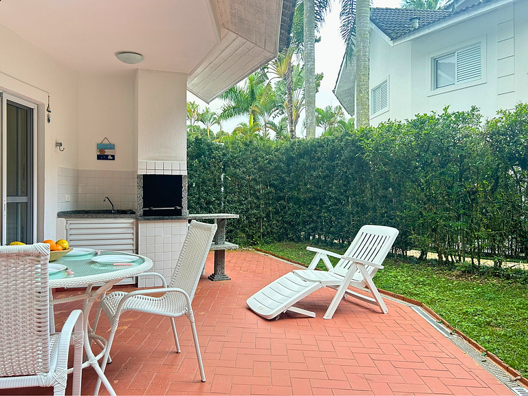 Condominium House in Riviera de São Lourenço