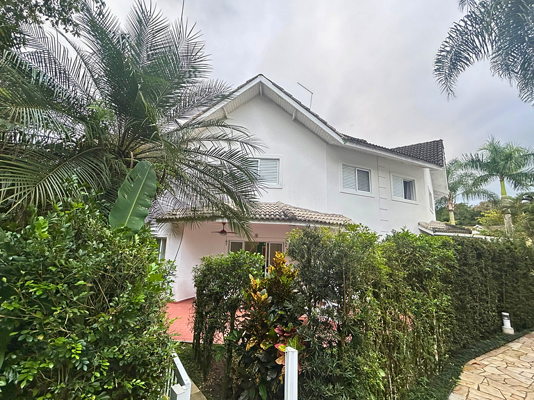 Condominium House in Riviera de São Lourenço