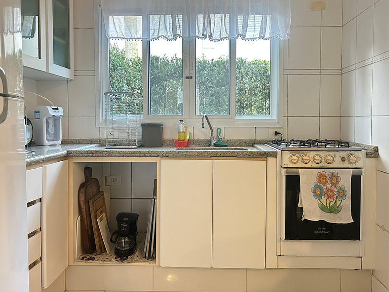 Casa de Condomínio em Riviera de São Lourenço