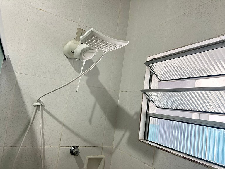 Casa com piscina a 5 minutos da praia