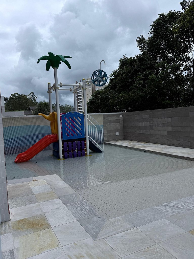 Studio em São Lourenço ao lado da Riviera