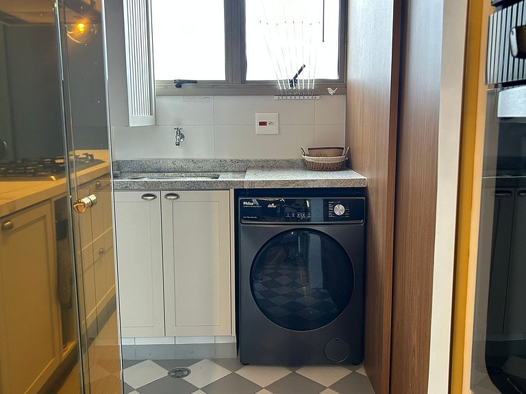 Apê frente mar com excelente localização