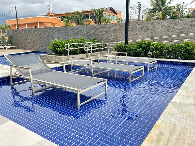 Apê frente mar com excelente localização