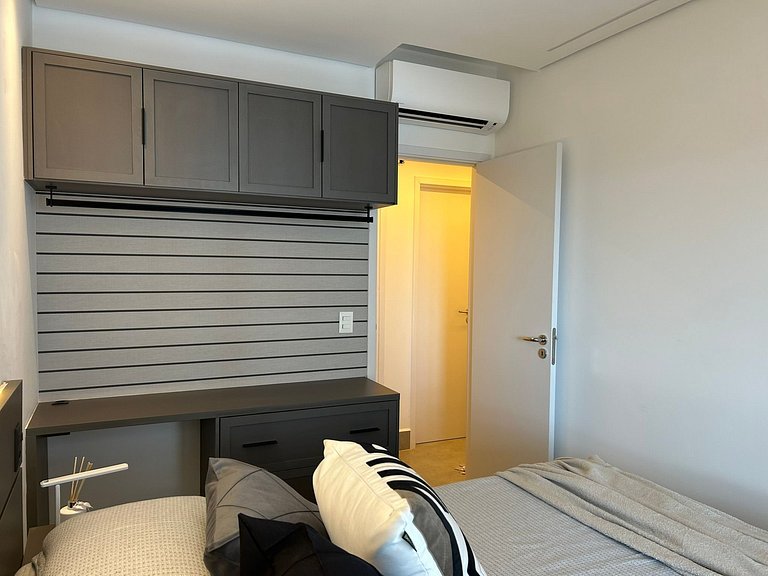 Apê frente mar com linda vista