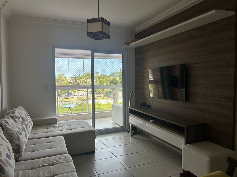 Frente e Vista Mar, Próximo da Riviera