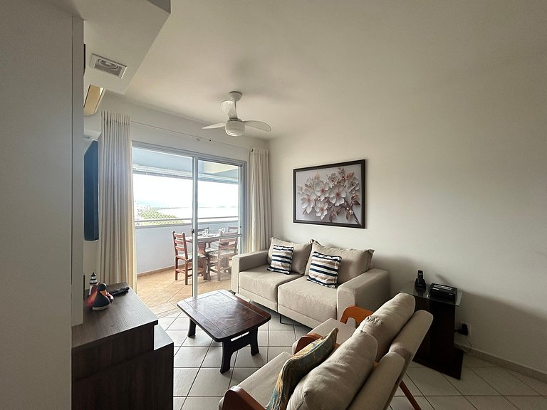 Oceanfront and Sea View with Beach Service