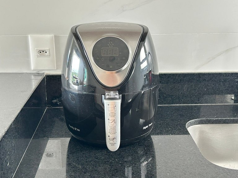 Apartment next to Riviera with beautiful sea view