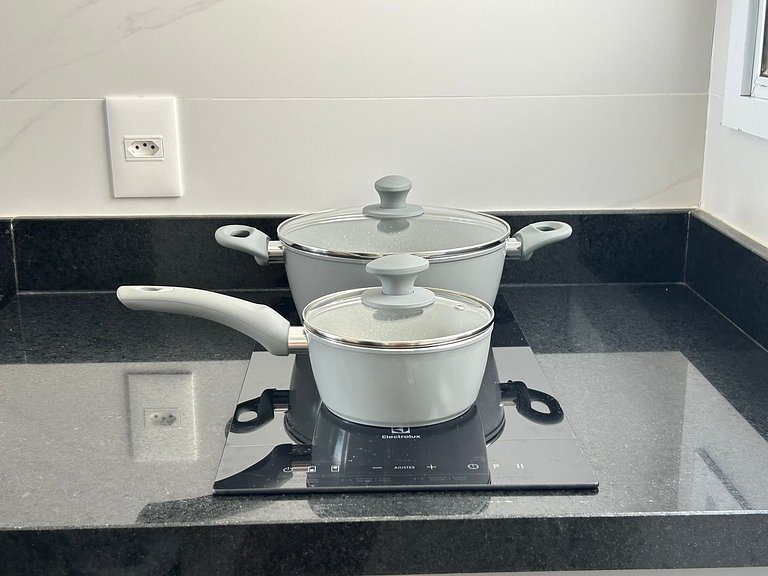 Apartamento al lado de la Riviera con vista al mar