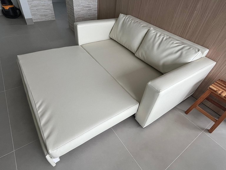 Apartamento al lado de la Riviera con vista al mar