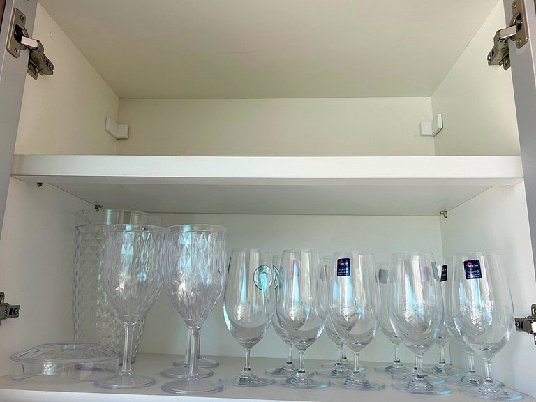 Pé na areia, serviço praia, excelente localização